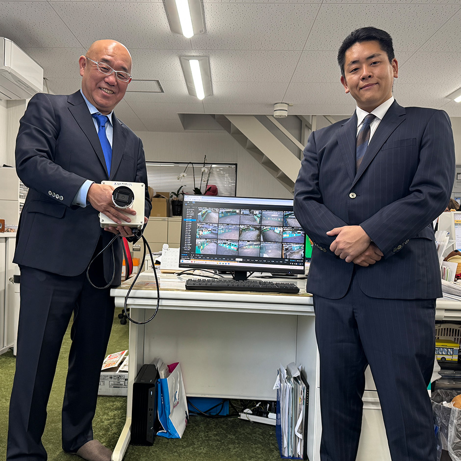 東海通信システム　代表取締役　大岩和広さん、尾張紙業　代表取締役　野中一輝さん